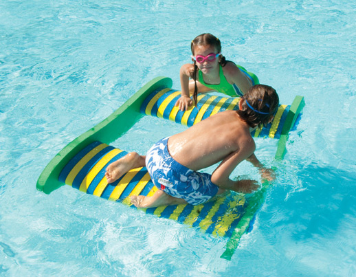 l'épave jeu de mousse pour piscine