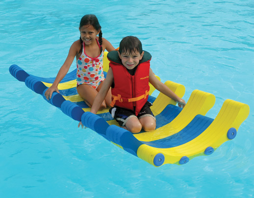 jeu dal'eau pour la piscine